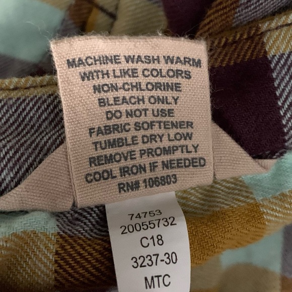 Duluth Trading Co. Plaid Button Down Shirt - Picture 4 of 4